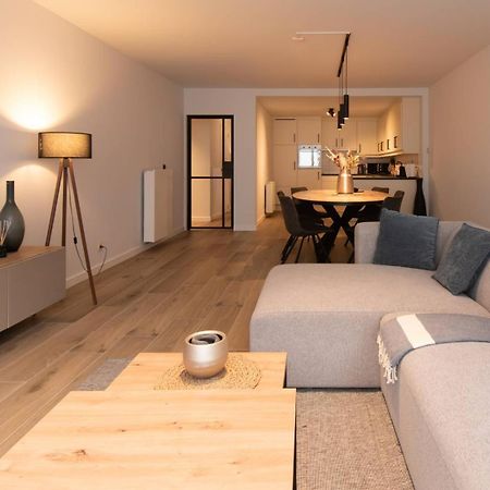 Luxueus, Ruim Appartement Op 350M Van Het Strand Ostende Exterior foto