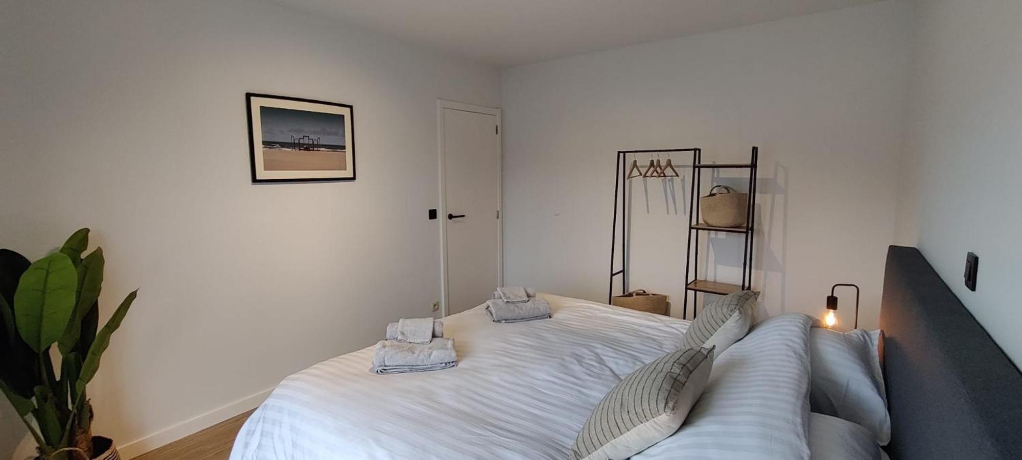 Luxueus, Ruim Appartement Op 350M Van Het Strand Ostende Exterior foto